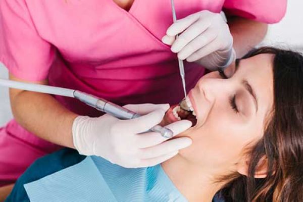 Prophylaxe bei Ihrer Zahnarzt Klinik in Bramsche - Zahnarztpraxis Dr. med. dent. Ansgar Krieger